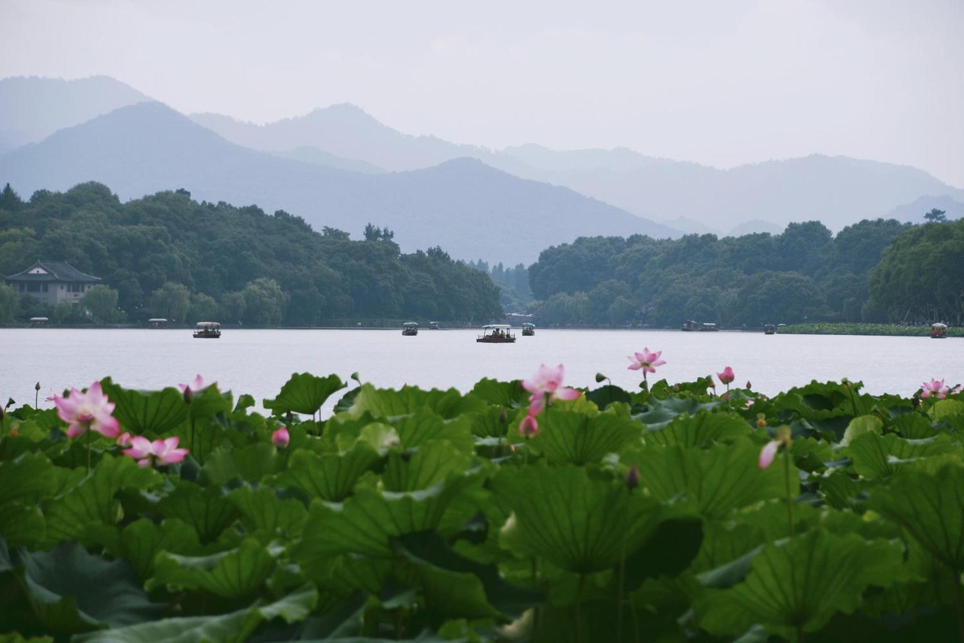 Nost Algia S Hotel In The West Lake Scenic Area-,Lingyin Temple, Leifeng Tower, Children'S Playground, Free Night Snack, Free Laundry, English Communication Well, Free Travel Advice Hangzhou Buitenkant foto