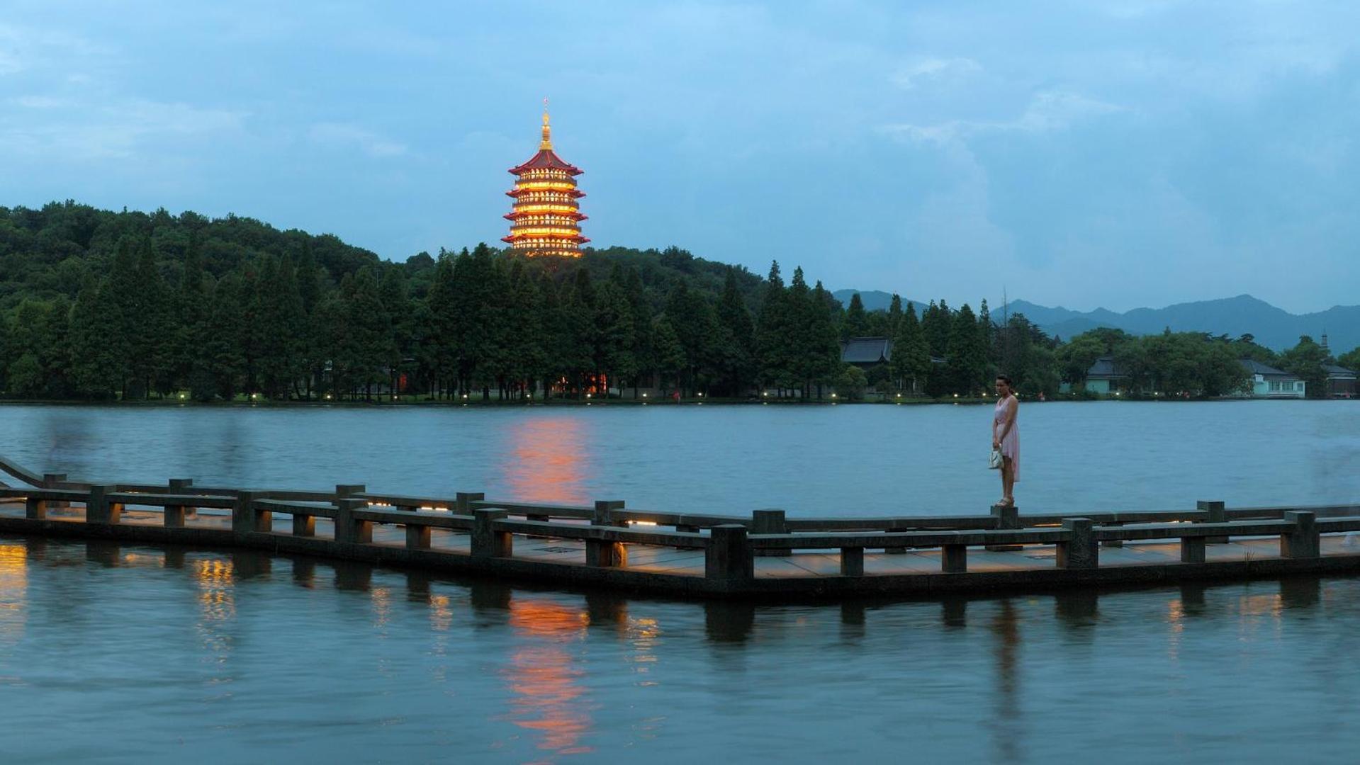 Nost Algia S Hotel In The West Lake Scenic Area-,Lingyin Temple, Leifeng Tower, Children'S Playground, Free Night Snack, Free Laundry, English Communication Well, Free Travel Advice Hangzhou Buitenkant foto