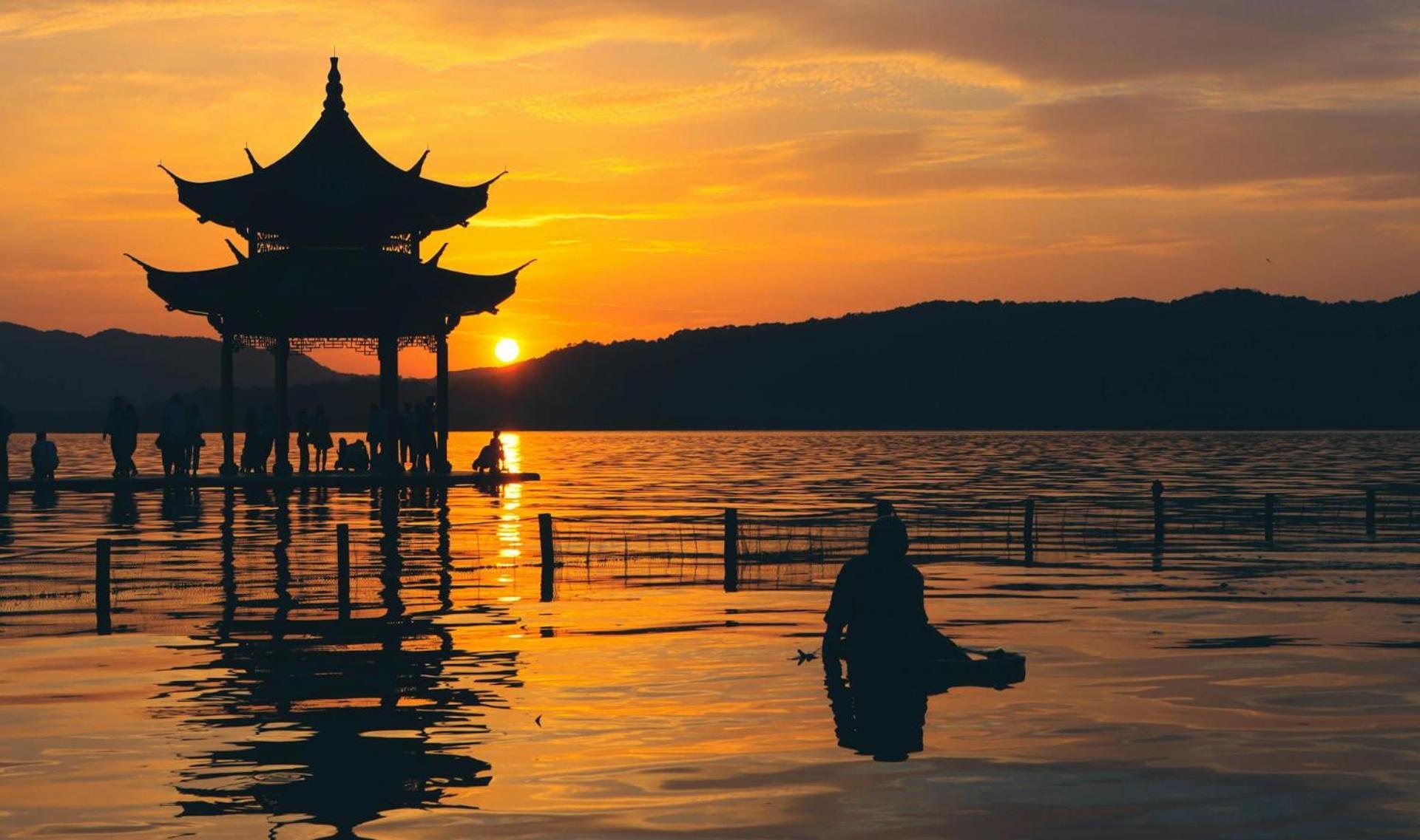 Nost Algia S Hotel In The West Lake Scenic Area-,Lingyin Temple, Leifeng Tower, Children'S Playground, Free Night Snack, Free Laundry, English Communication Well, Free Travel Advice Hangzhou Buitenkant foto